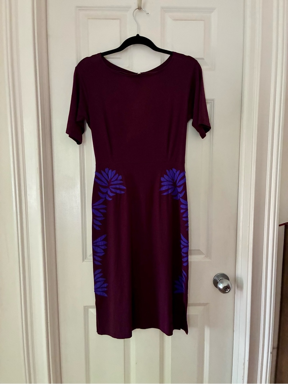 Morcloth Women’s Plum Floral-Accent Dress